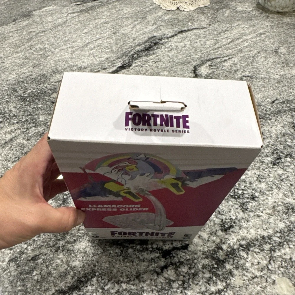 Fortnite Victory Royale Series Llamacorn Express Glider New in‎ Box
